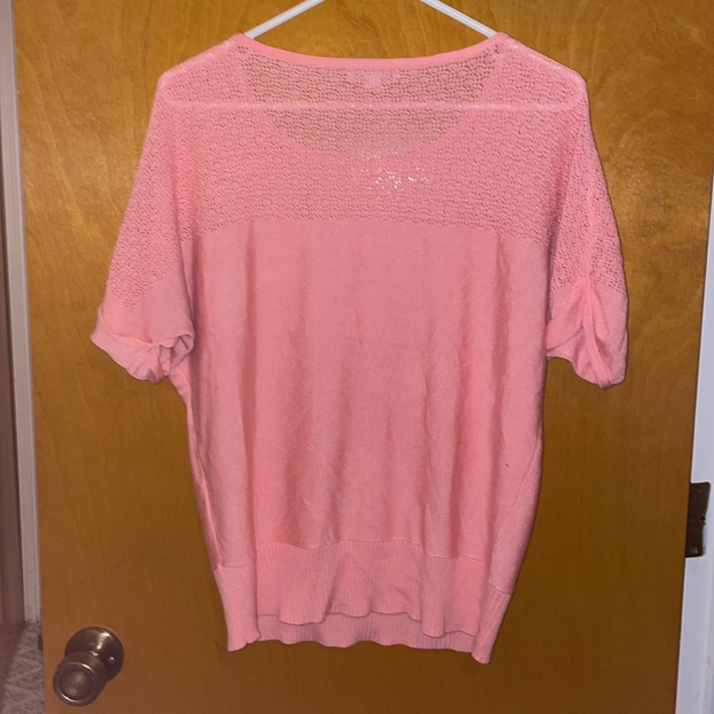Pink top - Picture 4 of 4